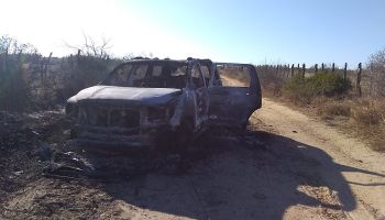 Autoridades de Tamaulipas encuentran 19 cuerpos calcinados en una camioneta