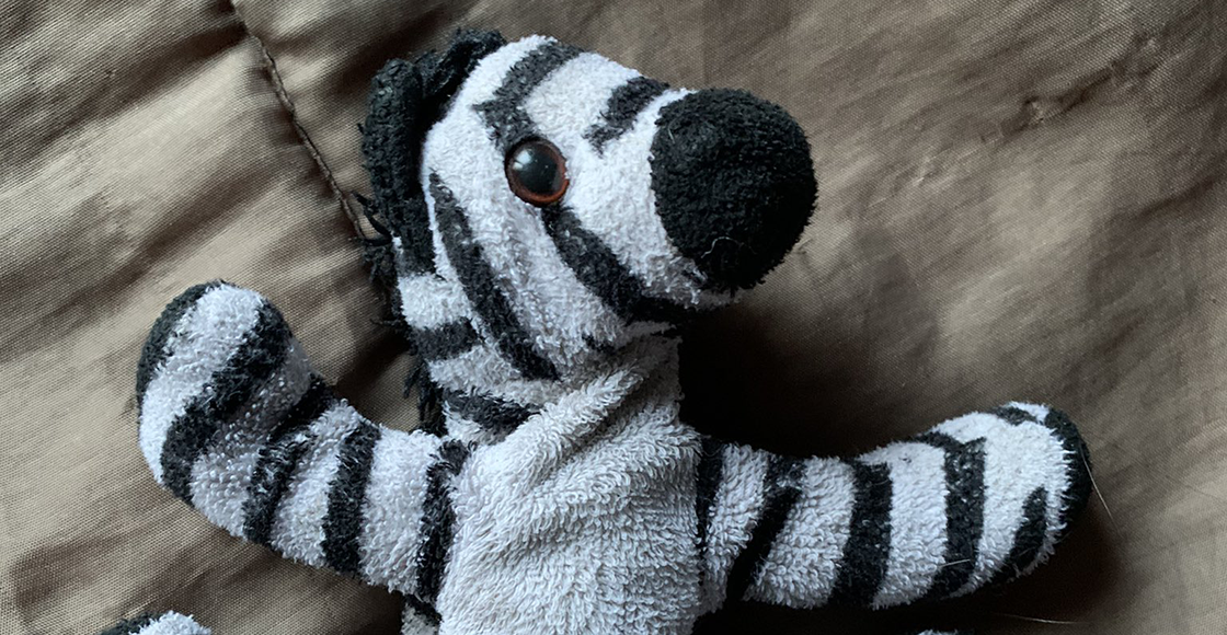 The Cebrit: La historia de un papá que buscó el peluche favorito de su hija y se hizo viral