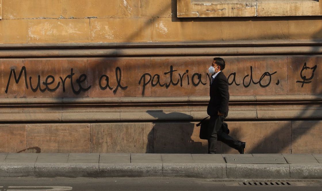 amlo-pacto-patriarcal-simulacion