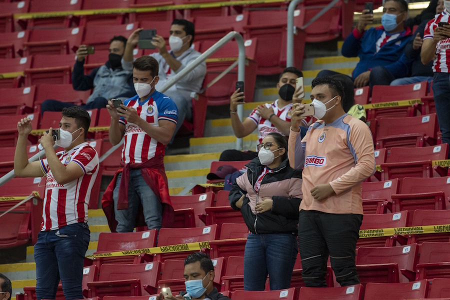 ¡Baia, baia! A un mes del clásico Chivas podrá tramitar el permiso para el regreso de aficionados