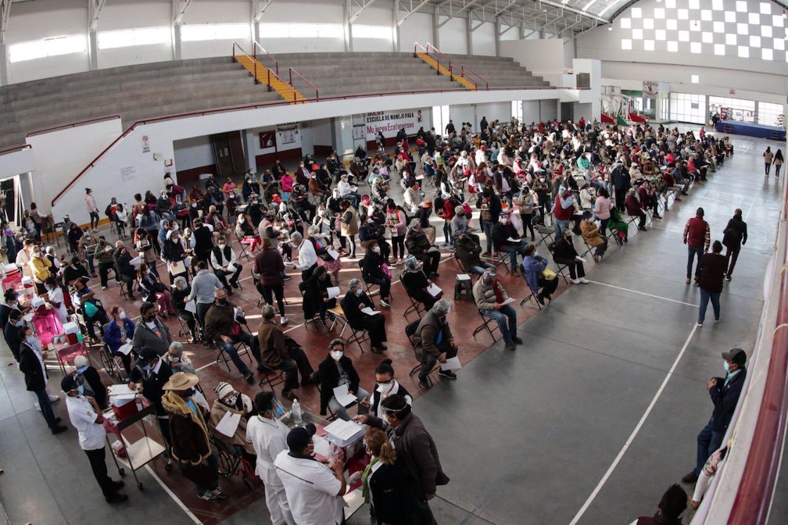 ecatepec-vacunacion-adultos-60-mas-estado-mexico