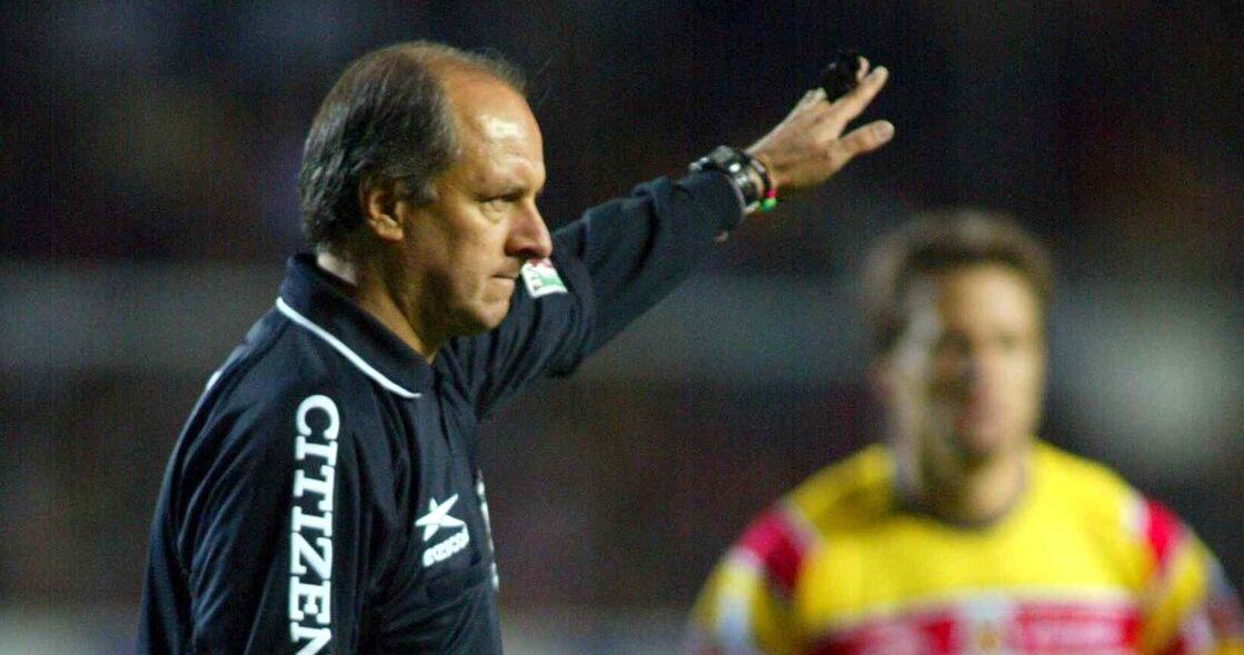 "Viñas no tenía que estar ahí, deben quitarle los 3 puntos al América": Eduardo Brizio