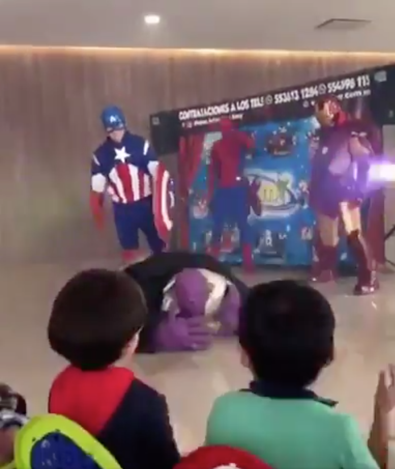 Gracias, México: James Gunn reacciona al video del niño que patea a Thanos
