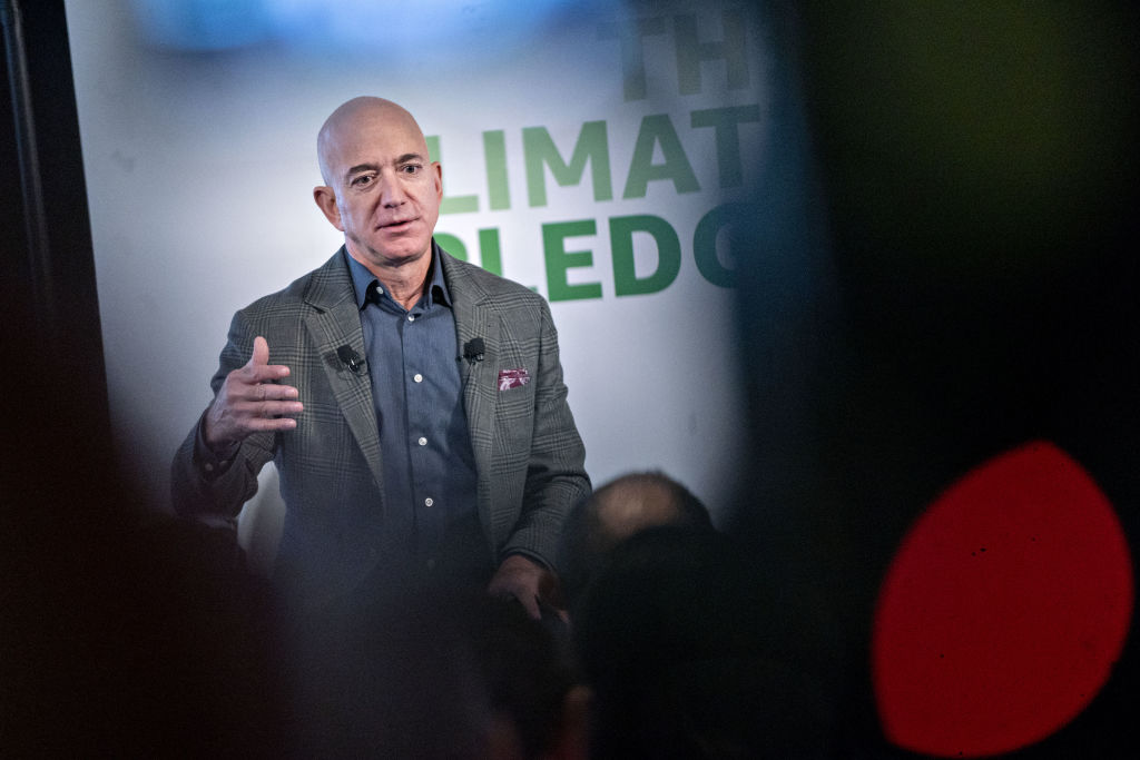 Febrero loco: Jeff Bezos dejará de ser el CEO de Amazon