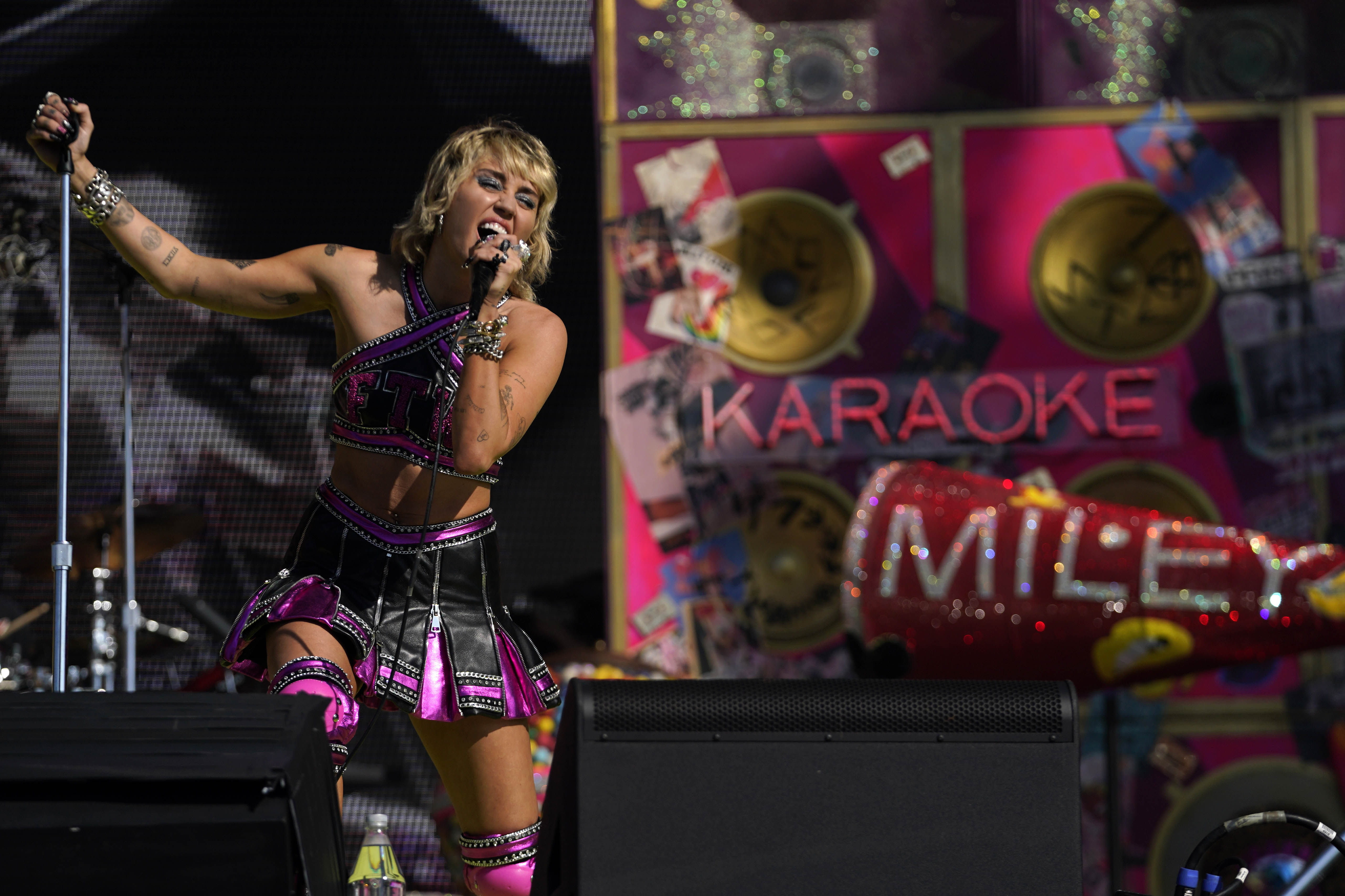 ¡Revive los mejores momentos del show de Miley Cyrus previo al Super Bowl!