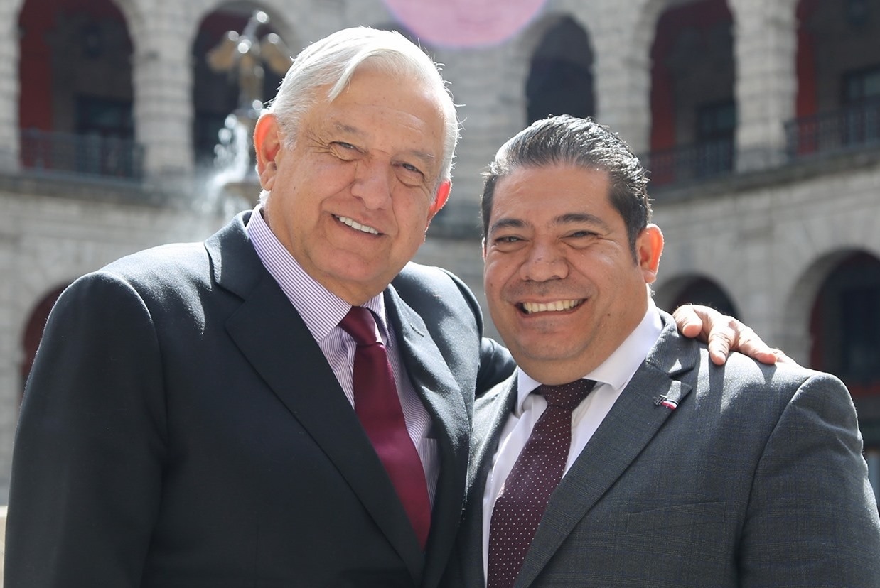 senador radames salazar solorio+