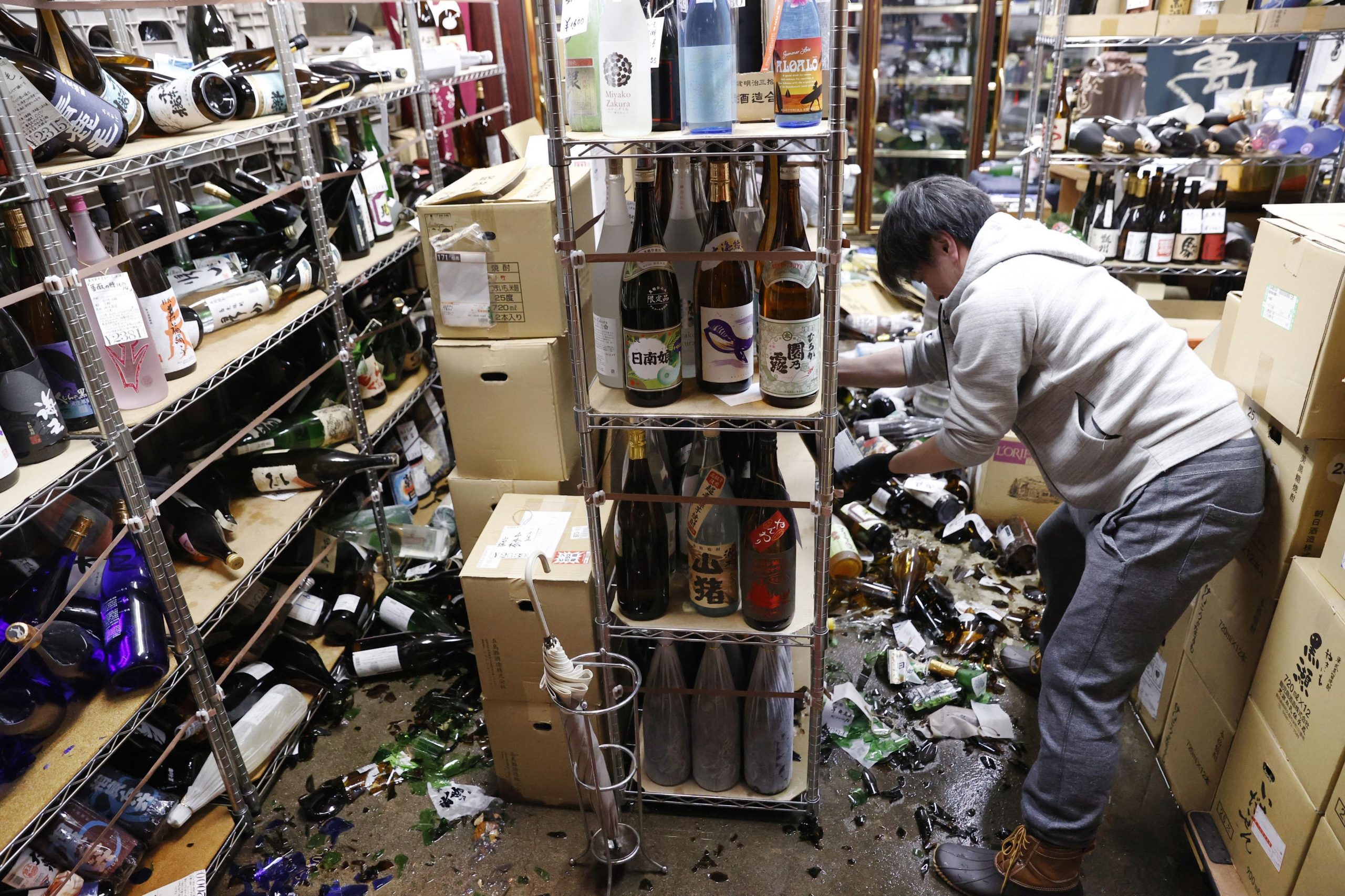 Las fotos y videos que dejó el sismo de 7.1 grados que sacudió Japón