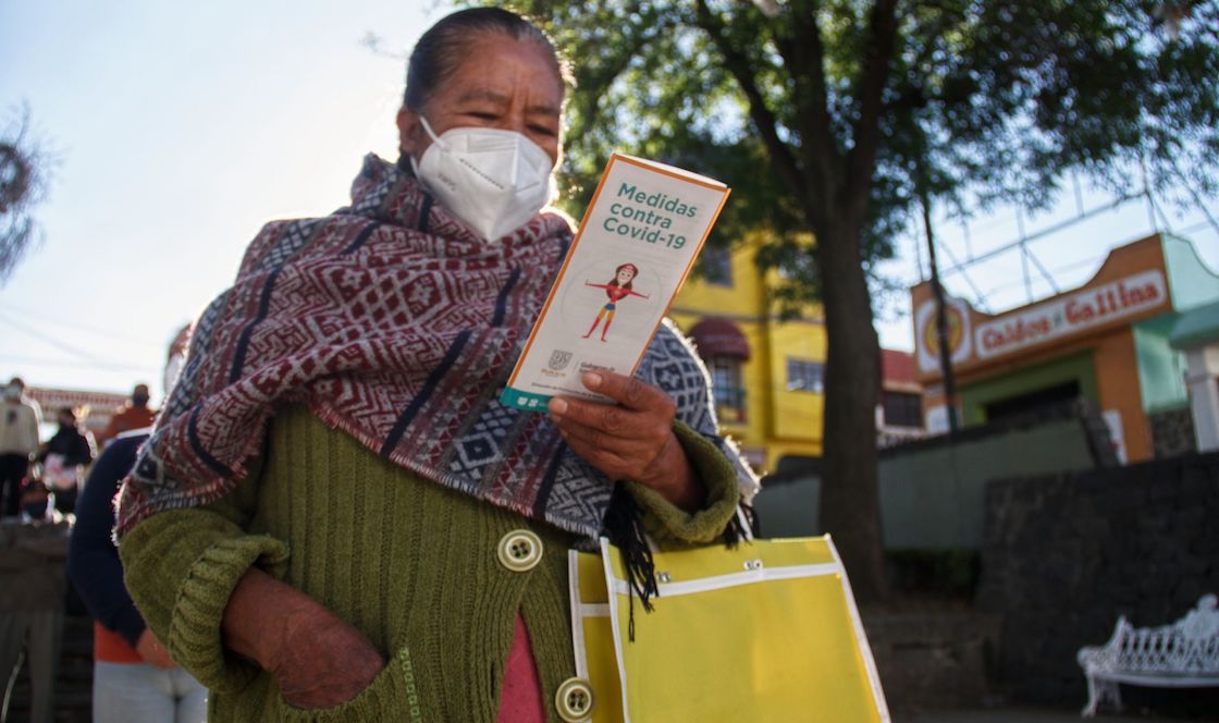 vacunacion-adultos-mayores-60