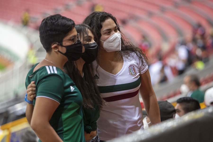 regresa la afición selección mexicana