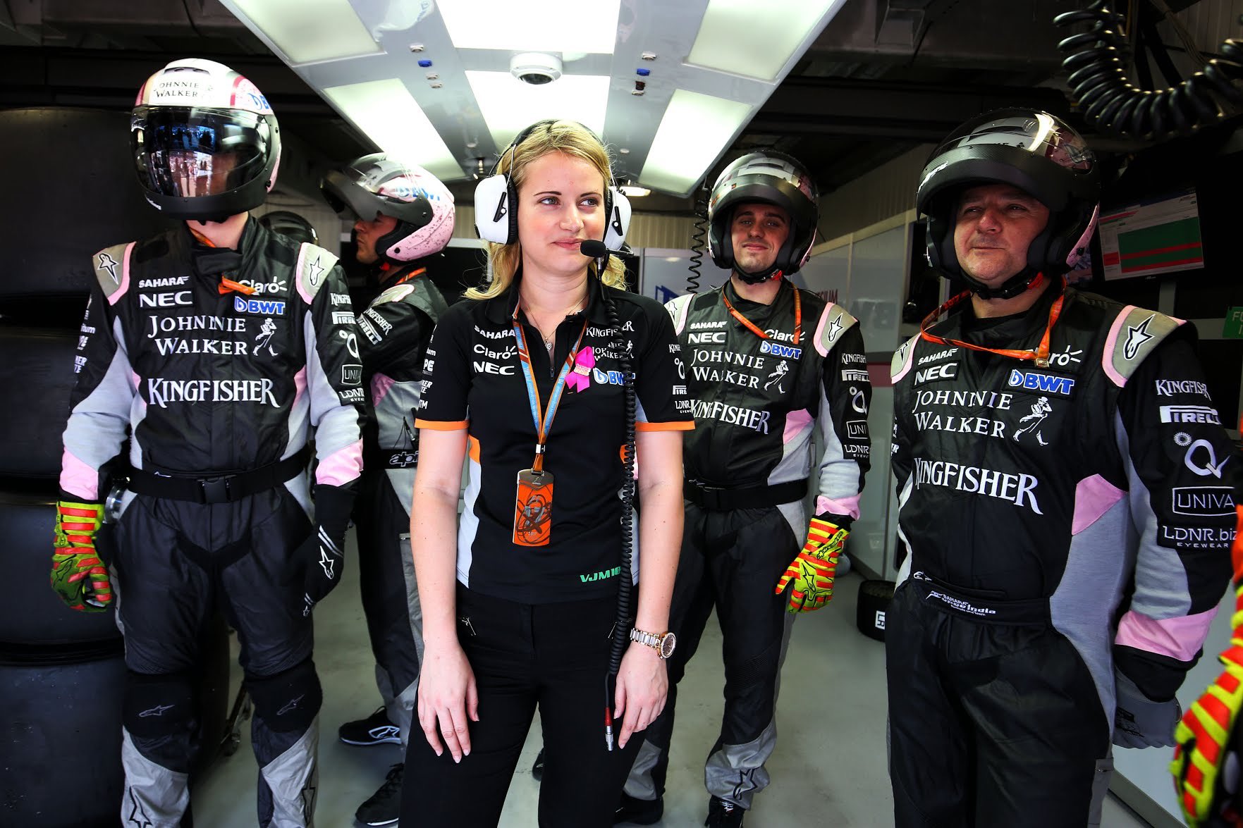 Bernie Collins, la mujer detrás de los triunfos de Checo Pérez en la Fórmula 1