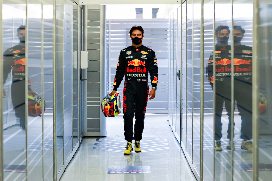Checo Pérez con Red Bull