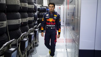 ¿Cómo, cuándo y dónde ver en vivo el debut de Checo Pérez con Red Bull en el GP de Baréin?