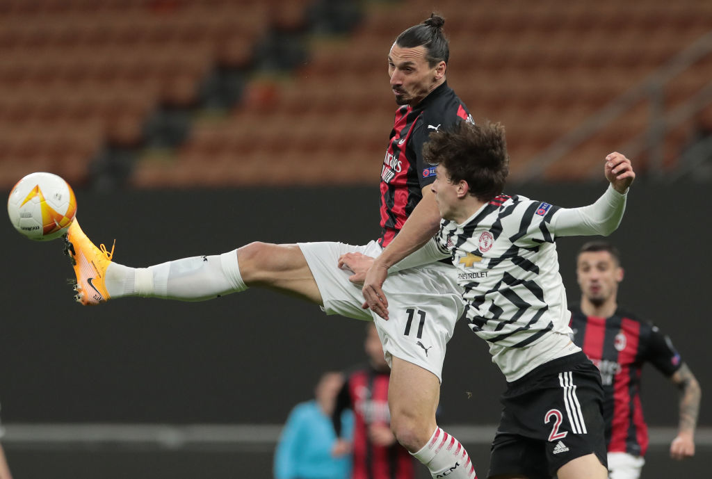 ¡Adiós, Zlatan! El gol con el que Pogba despachó al Milán en la Europa League