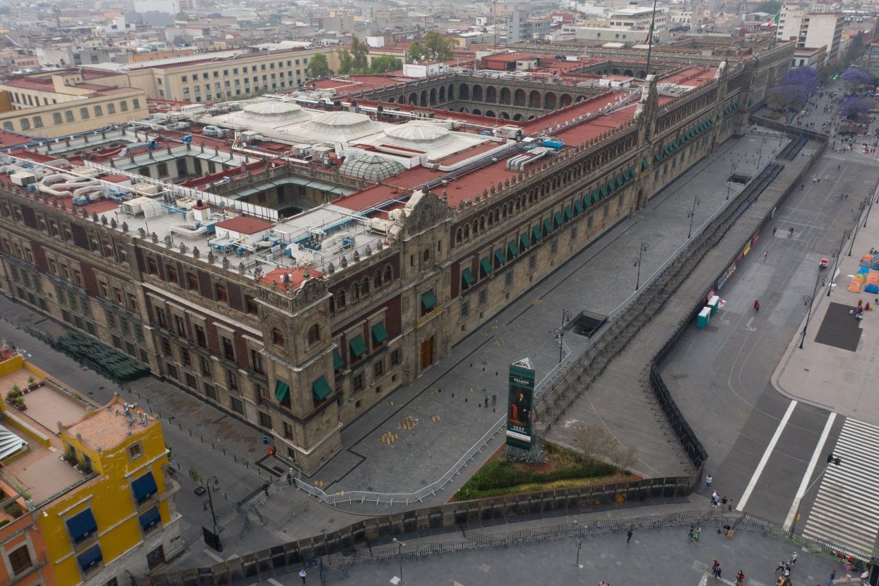 Previo al 8M: Así se ven los monumentos y edificios resguardados en CDMX