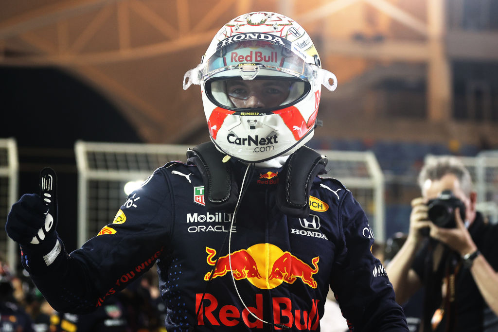 Mal inicio de Checo Pérez en Baréin; Verstappen se queda con la pole