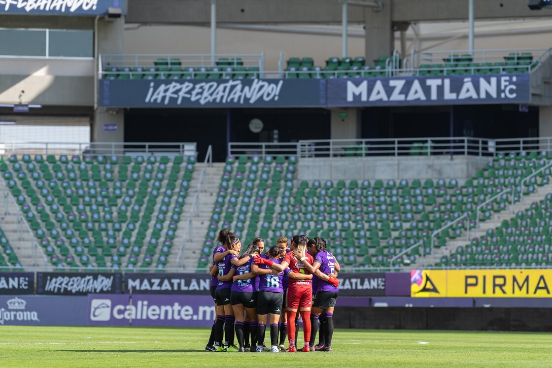 Por primera vez, Mazatlán Femenil jugará con afición en el estadio Kraken