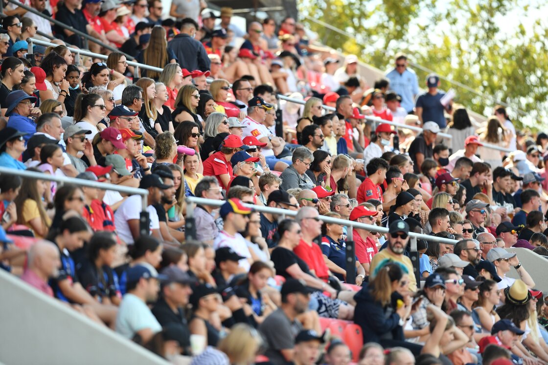 ¡Con récords de asistencia! Así se vive la nueva normalidad en el futbol en Australia