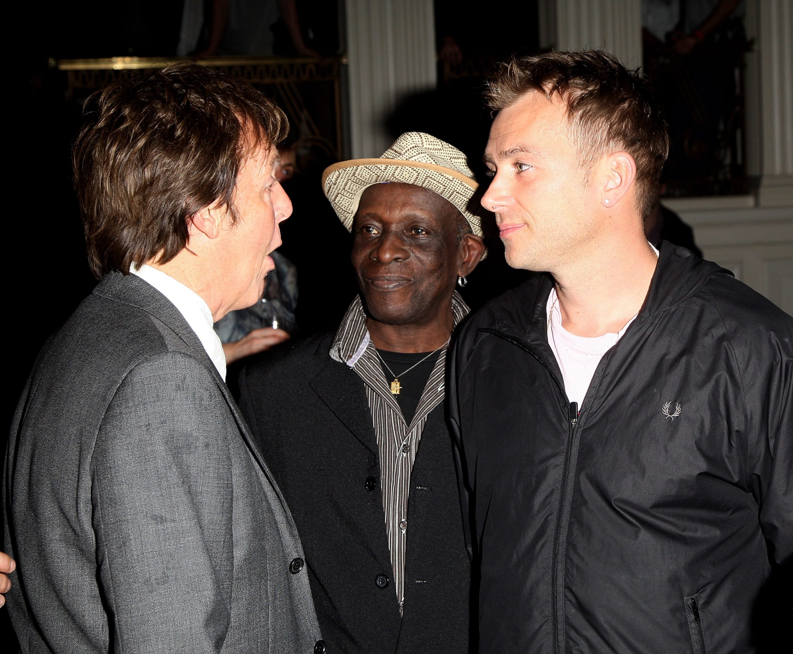 Paul McCartney, Tony Allen y Damon Albarn