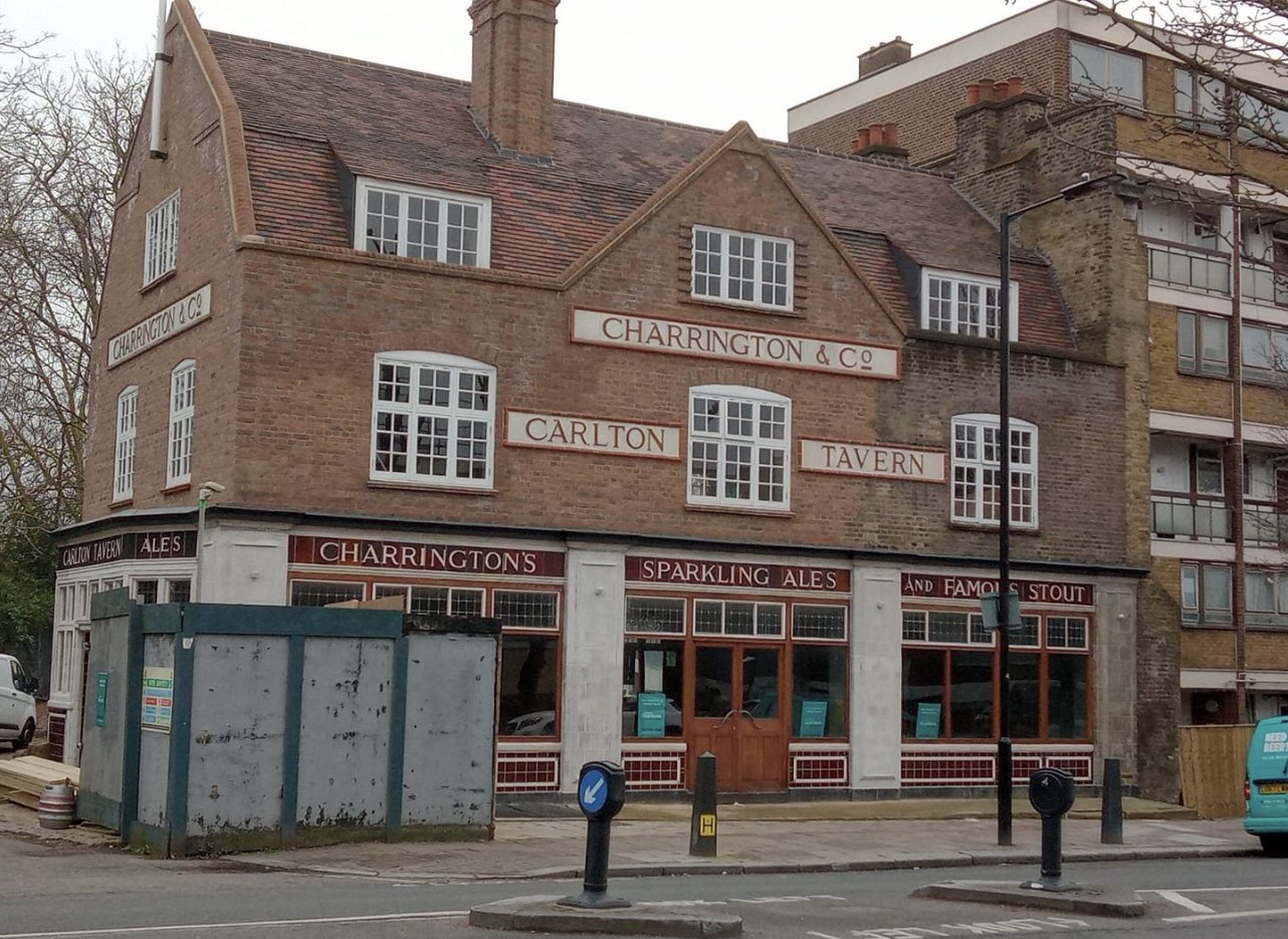 reconstruida-taverna-inglaterra