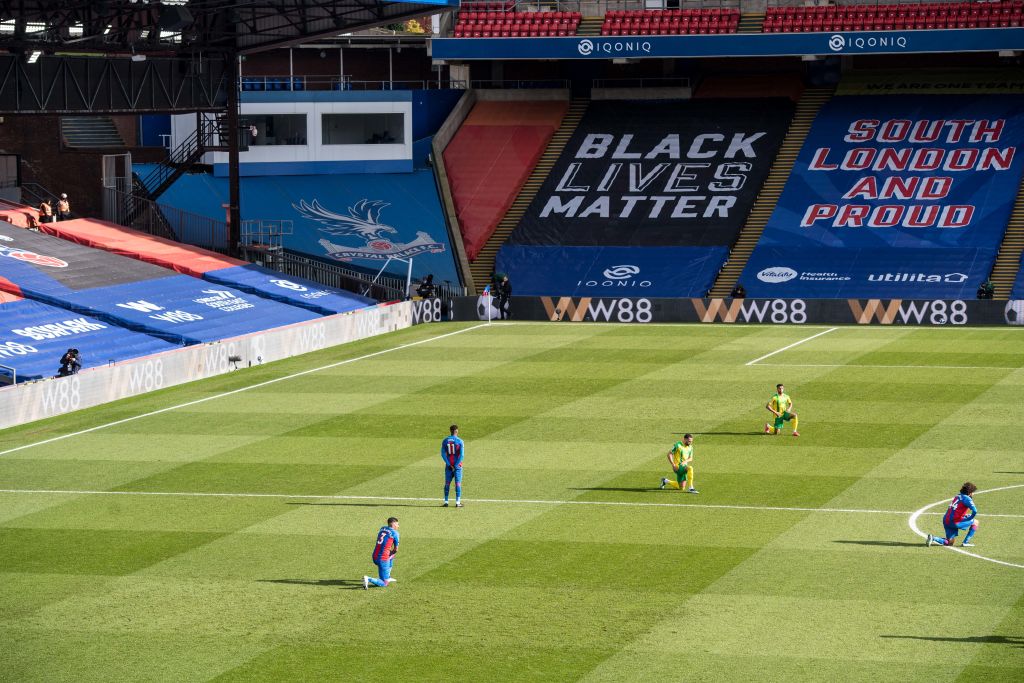 ¿Quién es Wilfried Zaha, futbolista que no se arrodilla para protestar contra el racismo?