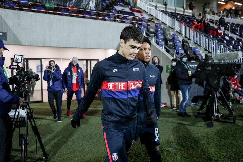Gio Reyna con la Selección de Estados Unidos