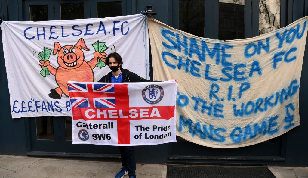 En imágenes: Las protestas en Stamford Bridge por la Superliga Europea