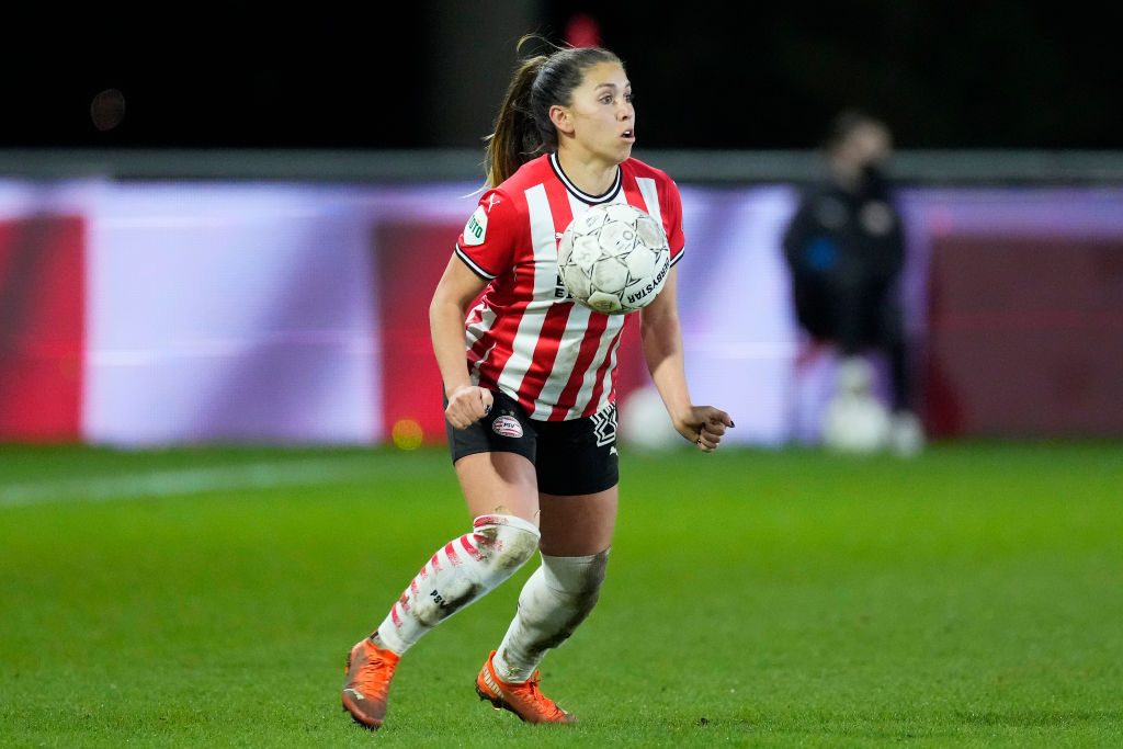 ¿Quién es Anika Rodríguez, la mexicoamericana que juega en el PSV?