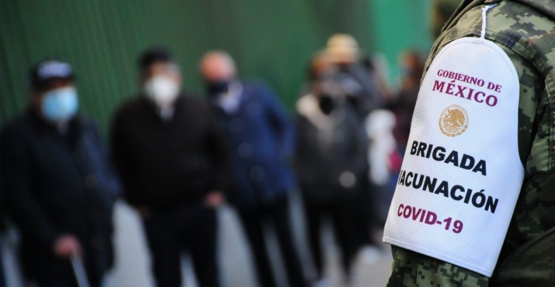 Atacan a balazos a una brigada de vacunación antiCovid en Michoacán