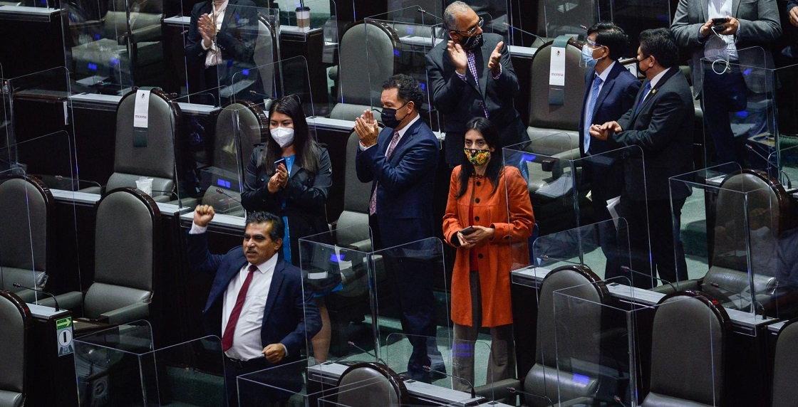 CIUDAD DE MÉXICO, 22ABRIL2021.- Dio inicio la discusión del Proyecto de Decreto por el que se expiden la Ley Orgánica del Poder Judicial de la Federación, en la que se prevé la aprobación de la ampliación de mandato del presidente de la Suprema Corte de Justicia de la Nación (SCJN) Arturo Zaldívar; la Ley de Carrera Judicial del Poder Judicial de la Federación; y se reforman, adicionan y derogan diversas disposiciones de la Ley Federal de los Trabajadores al Servicio del Estado, Reglamentaria del Apartado B) del artículo 123 Constitucional; de la Ley Federal de Defensoría Pública; de la Ley de Amparo, Reglamentaria de los artículos 103 y 107 de la Constitución Política de los Estados Unidos Mexicanos; de la Ley Reglamentaria de las fracciones I y II del artículo 105 de la Constitución Política de los Estados Unidos Mexicanos y del Código Federal de Procedimientos Civiles.