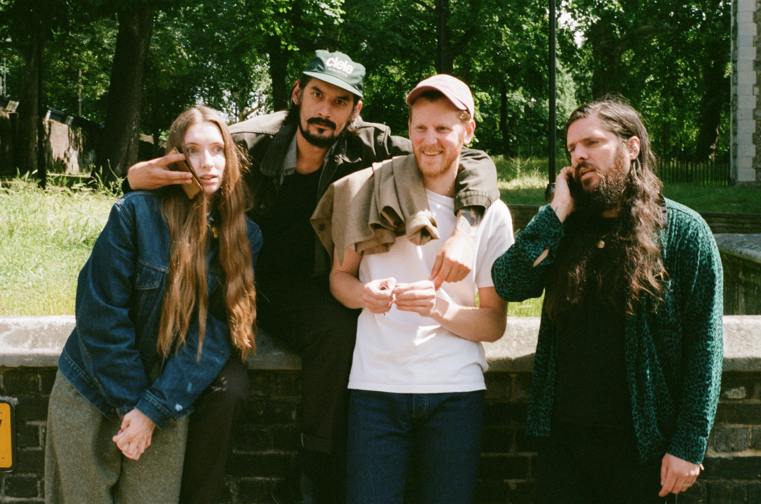 Dry Cleaning: Post-punk británico crudo y denso con referencias a la cultura pop