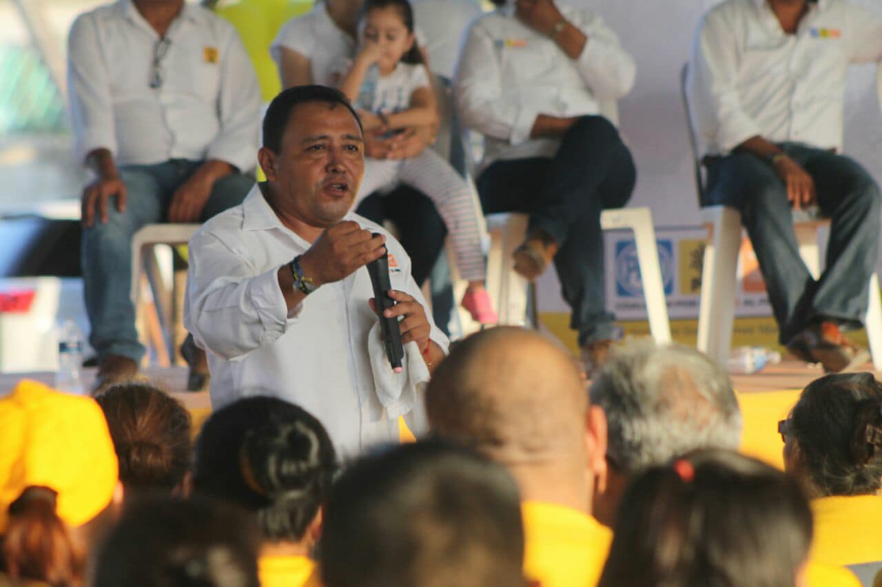 gregorio gomez candidato prd tihuatlan 3