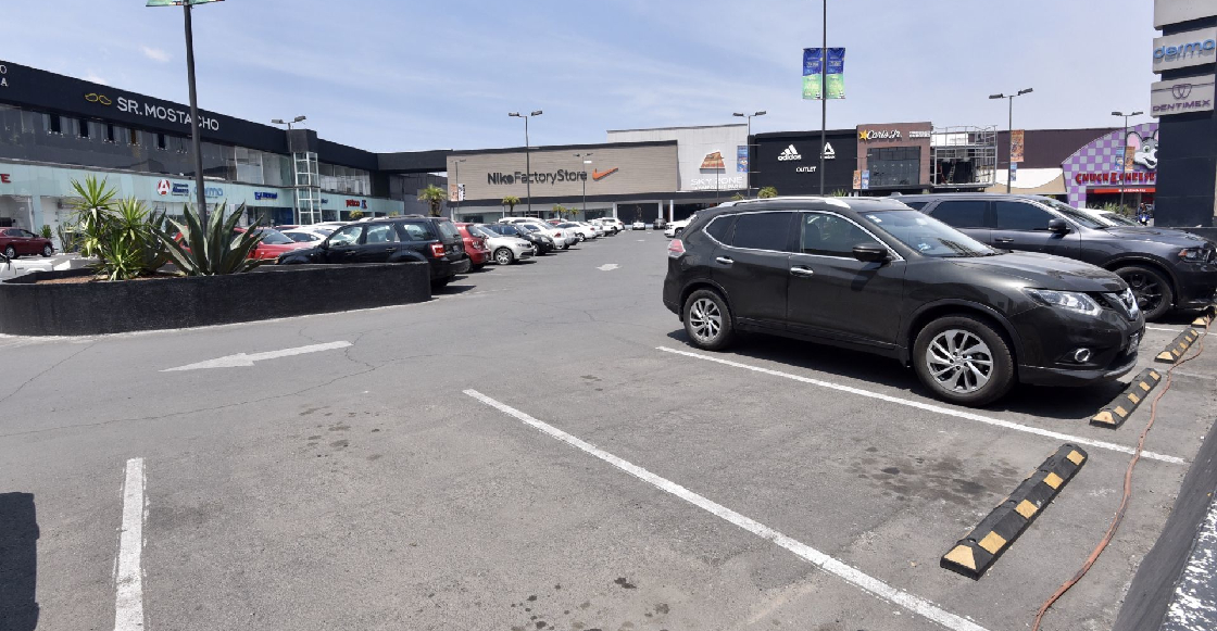 Morena buscará que estacionamientos de hospitales y centros comerciales sean gratuitos