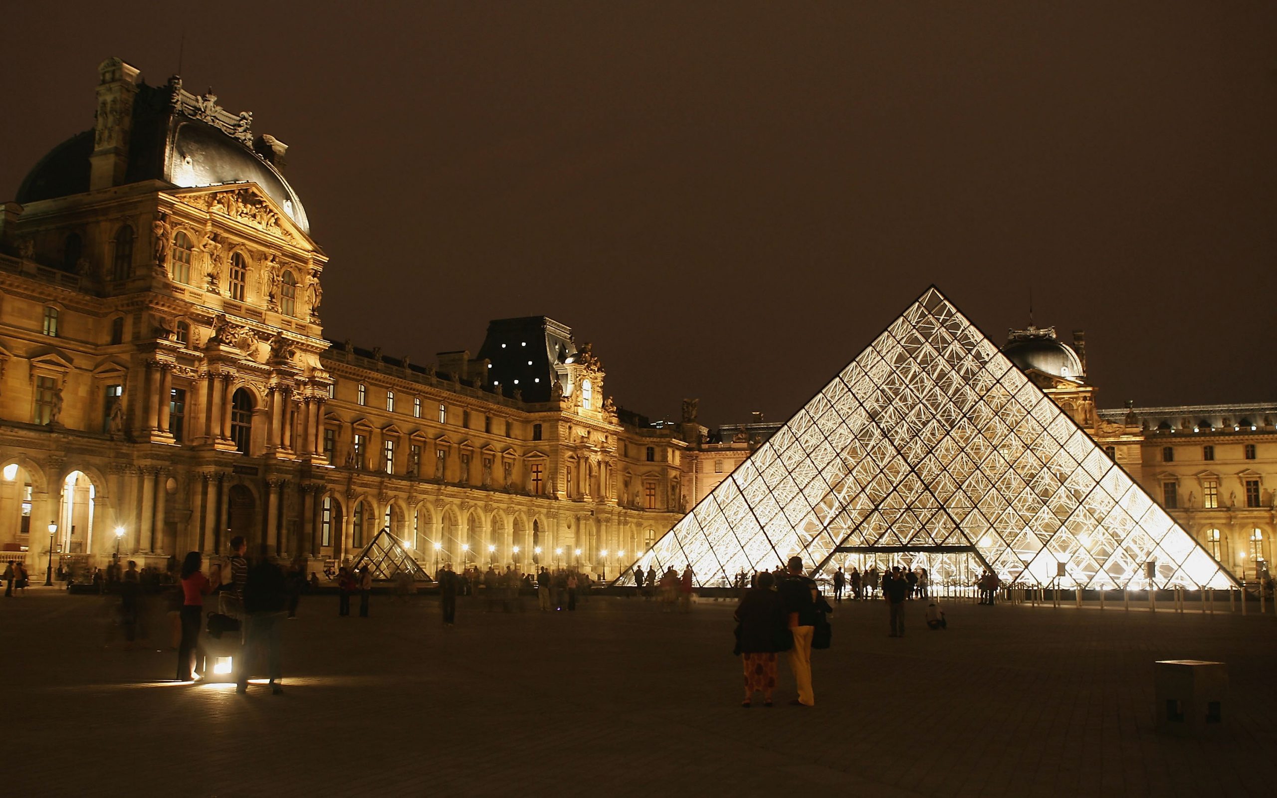 ¡Ya puedes recorrer el Museo del Louvré desde la comodidad de tu casa!