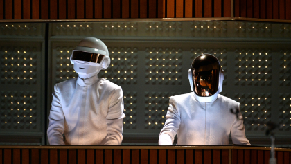 Y a todo esto, ¿es real que los miembros de Daft Punk anunciaron sus proyectos solistas?