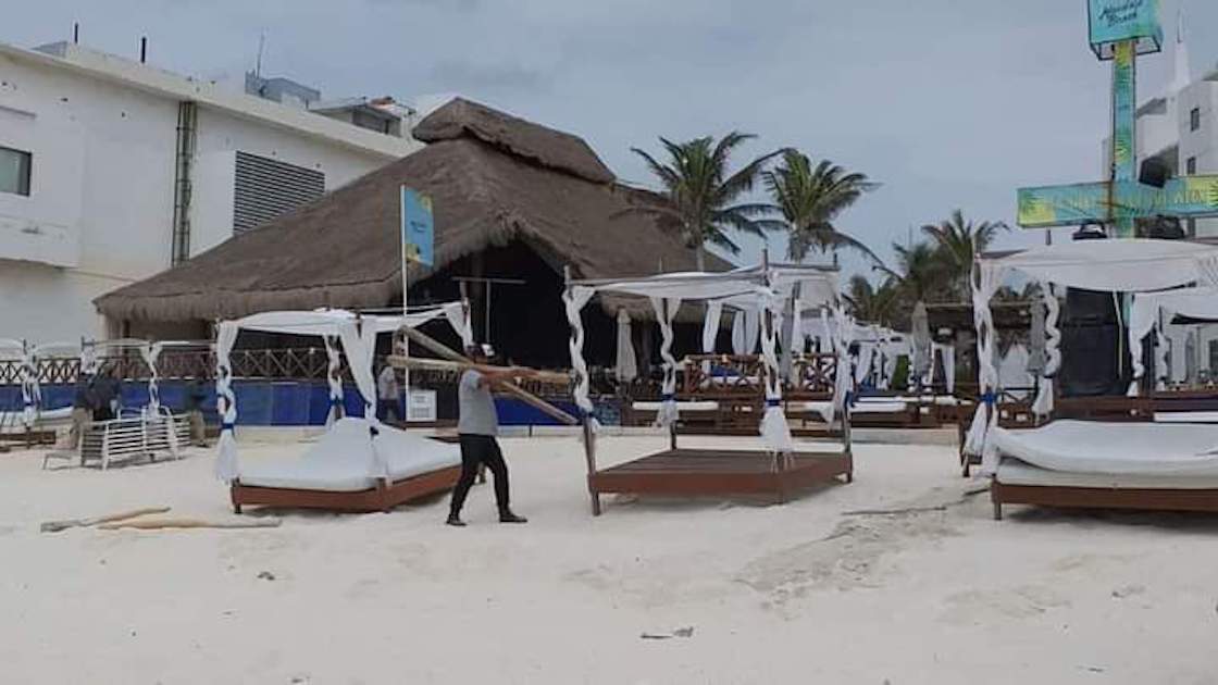 recuperan-playa-gaviota-azul