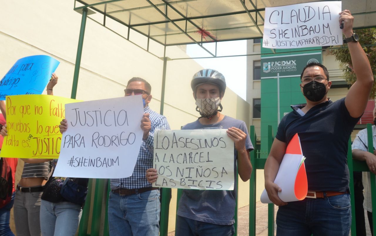 Vinculan a proceso al conductor que atropelló a un niño ciclista de 13 años en CDMX