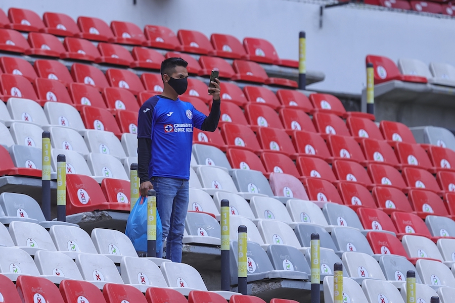El regreso de la afición de Cruz Azul (y Toluca) al Estadio Azteca después de 401 días
