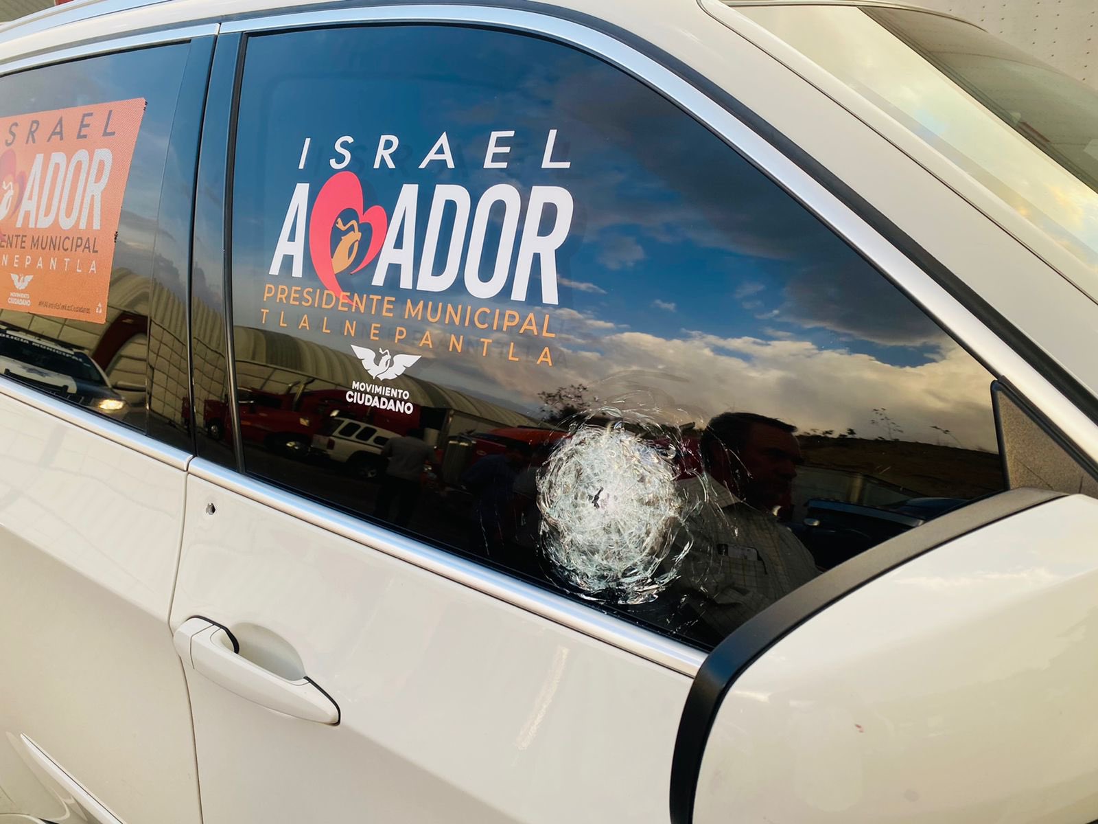 Atacan a balazos a Israel Amador, candidato de MC al gobierno de Tlalnepantla