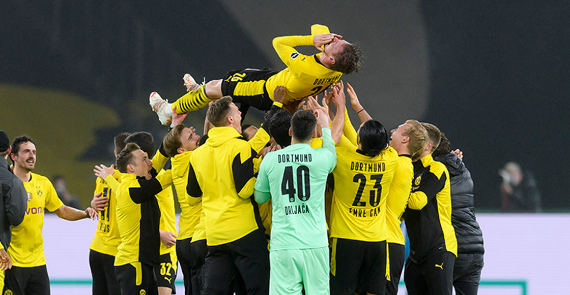 Emotivo adiós de Lukasz Piszczek al Dortmund para jugar en su equipo de la infancia