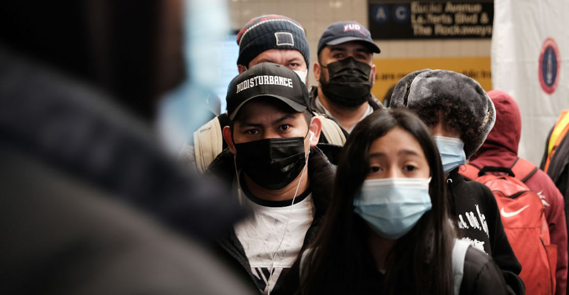 personas-vacunadas-cubrebocas-estados-unidos