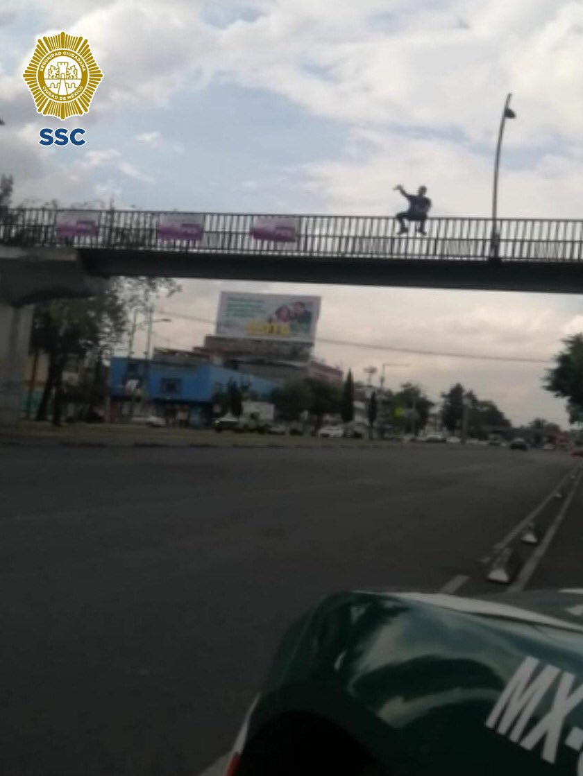 policias-cdmx-griego-suicidio