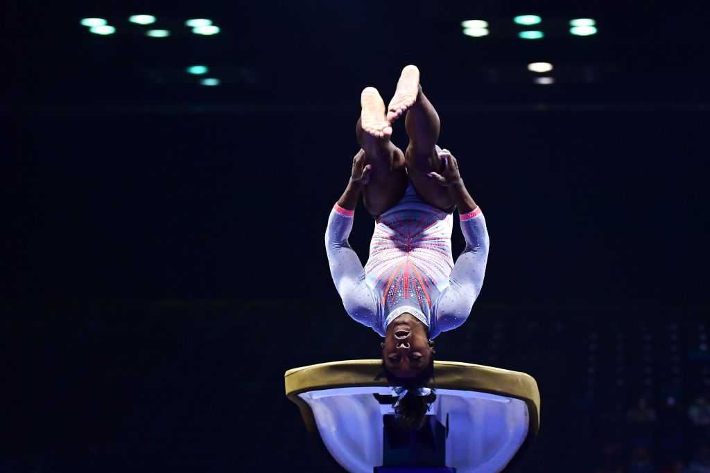 El salto con el que Simone Biles volvió a romper los esquemas de la gimnasia artística