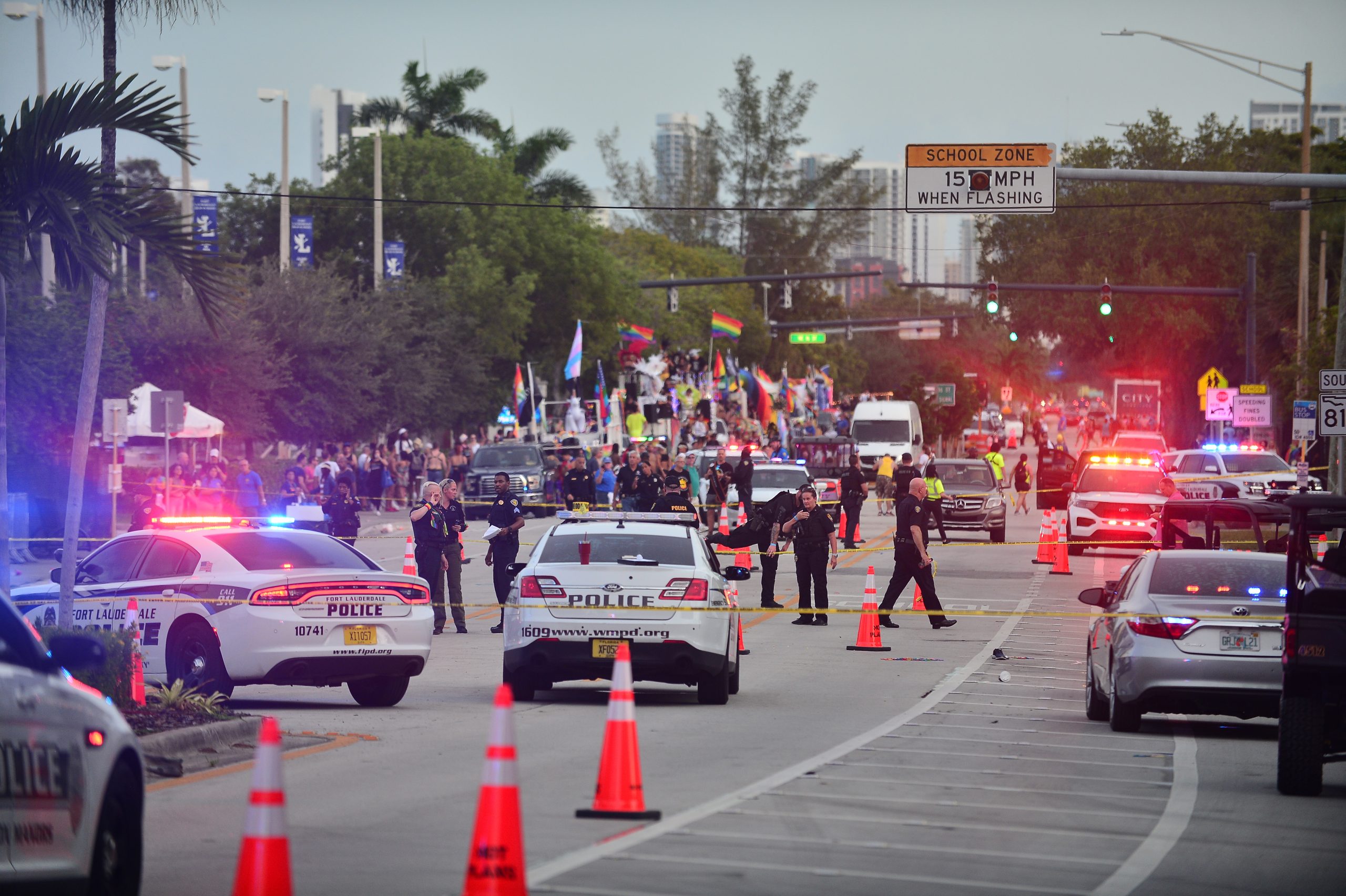 Atropellan a dos integrantes de la comunidad LGBT+ durante desfile en Florida