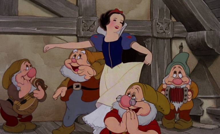 Confirman a la actriz Rachel Zegler como la nueva 'Blancanieves' para el live action de Disney