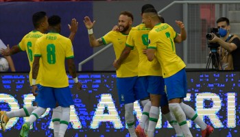 ¡Pásenle a ver los goles! Neymar se pone a 10 tantos de Pelé en el inicio de la Copa América de Brasil