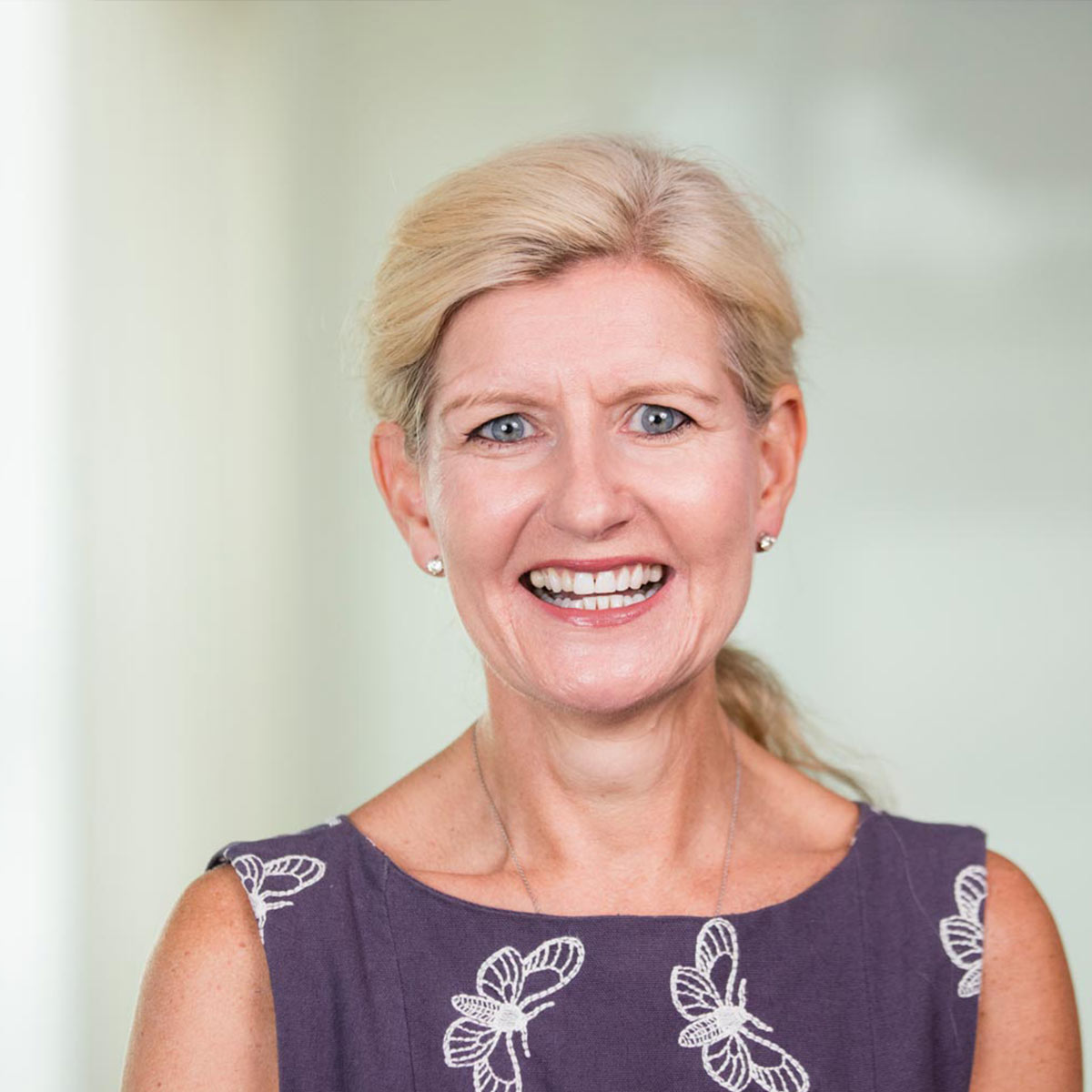 Debbie Hewitt se convertirá en la primera presidenta de la Asociación Inglesa de Futbol