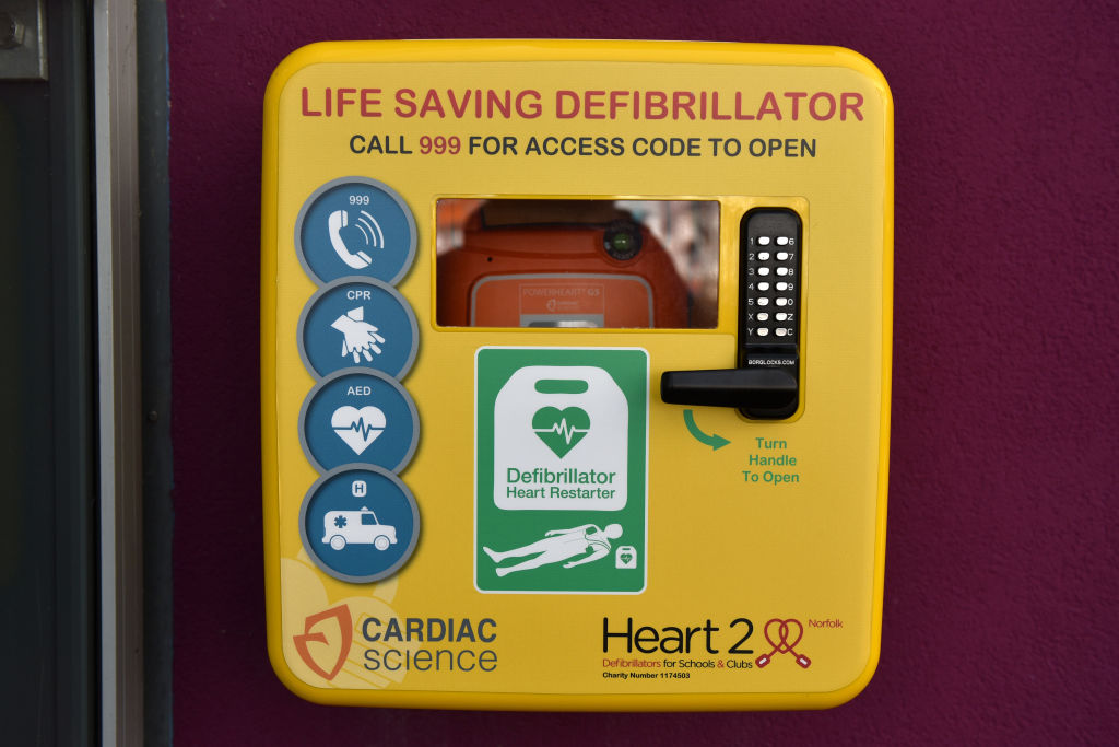 desfibriladores externos automáticos