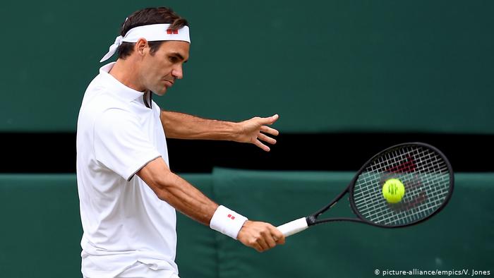 ¿Sin regalo del Día del Padre? Roger Federer subasta hasta los chones