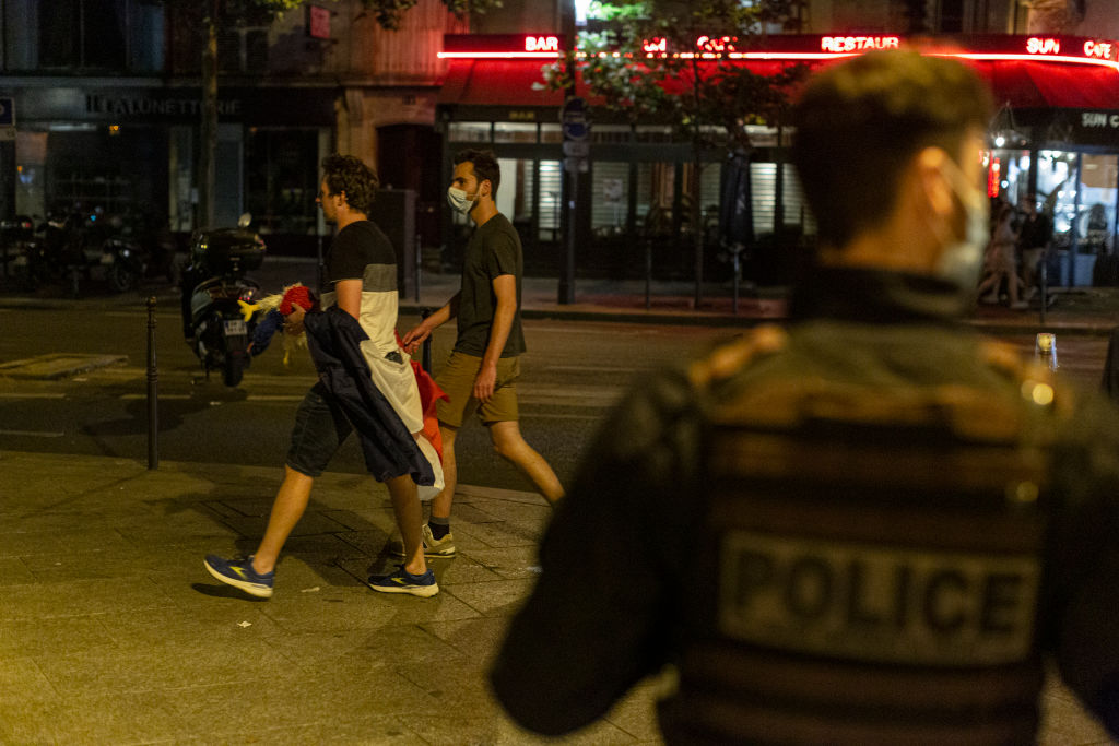 francia-restricciones-levantamiento-cubrebocas