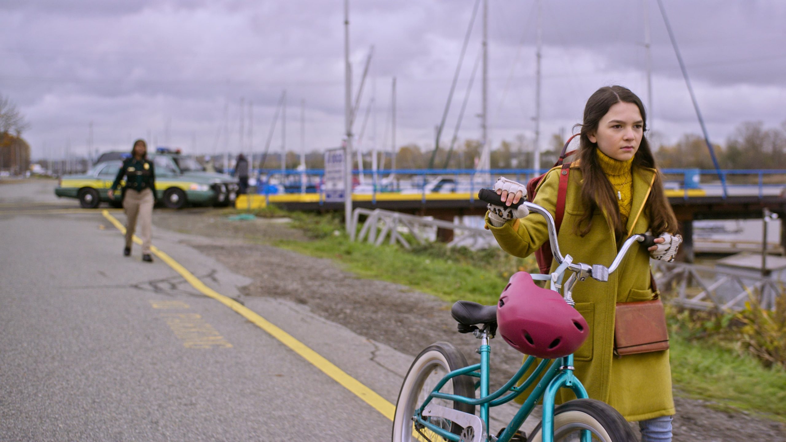 Una entrevista con el elenco de 'Home Before Dark'